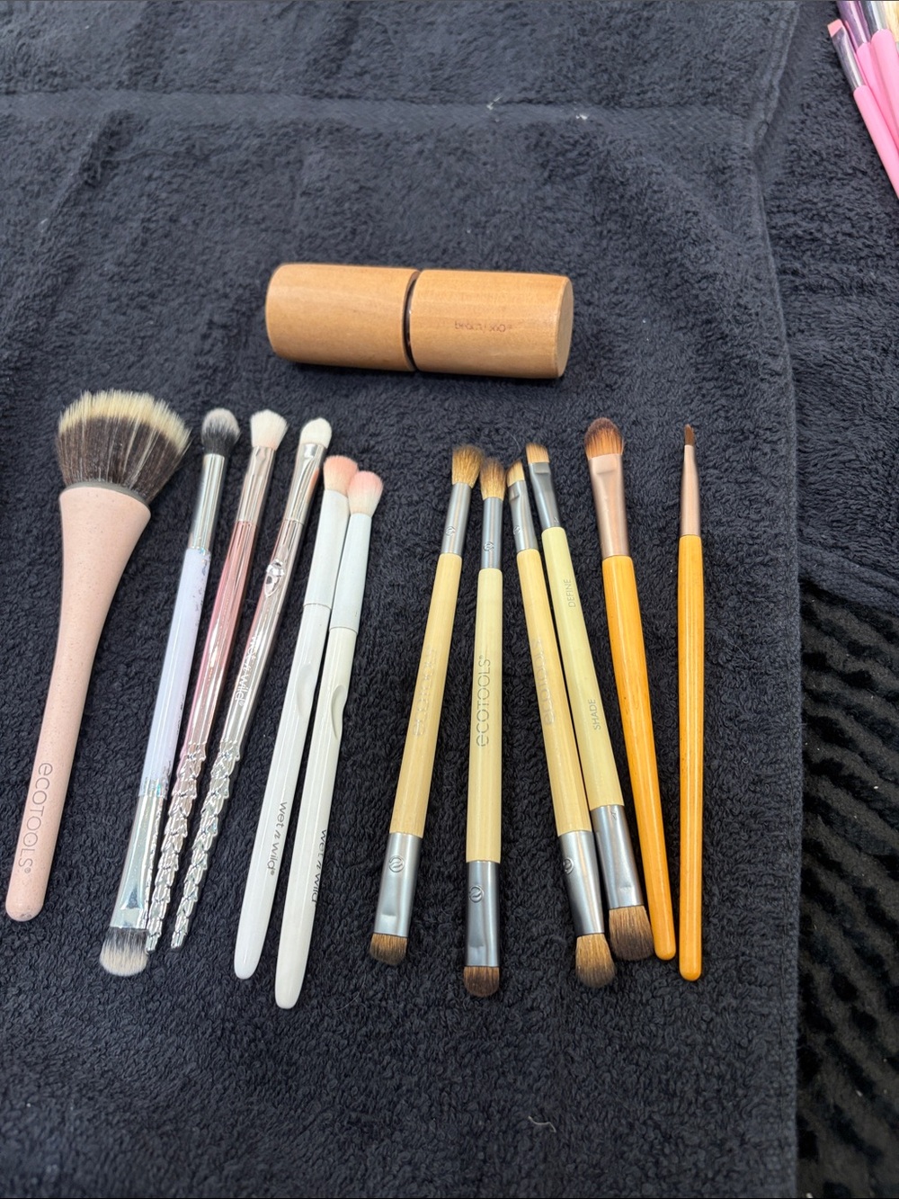 ecotools and Wet n Wild brushes